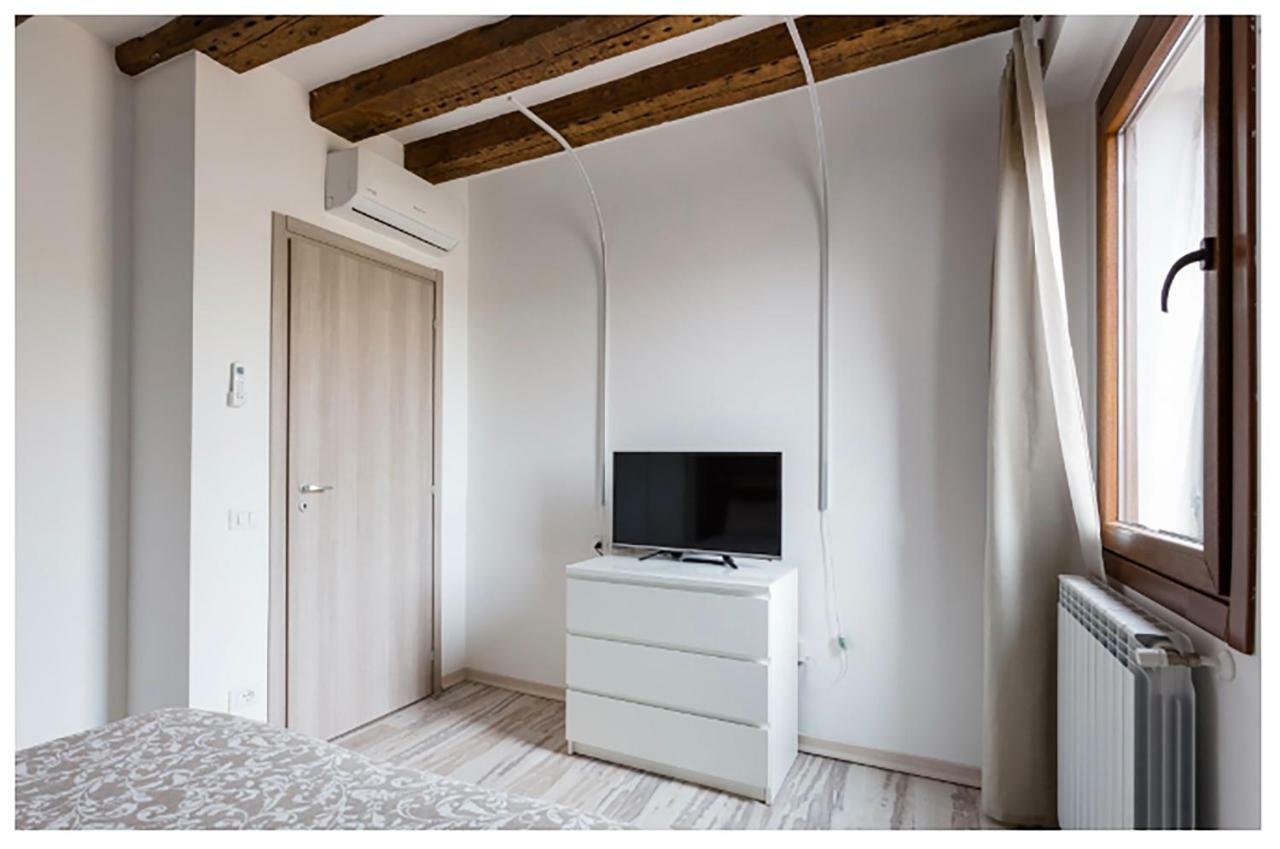 Biennale Family Apartment In Venedig Eksteriør billede