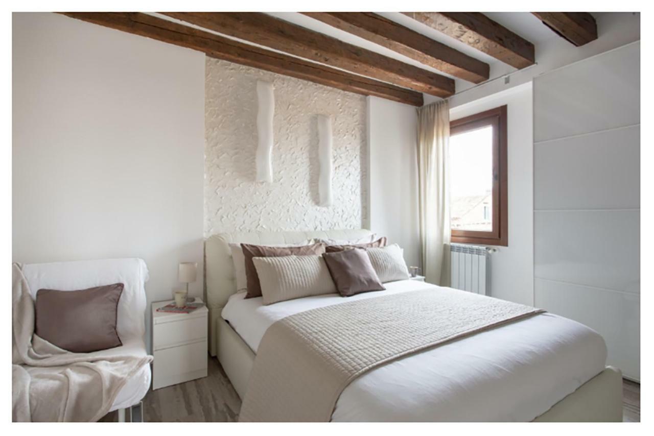 Biennale Family Apartment In Venedig Eksteriør billede